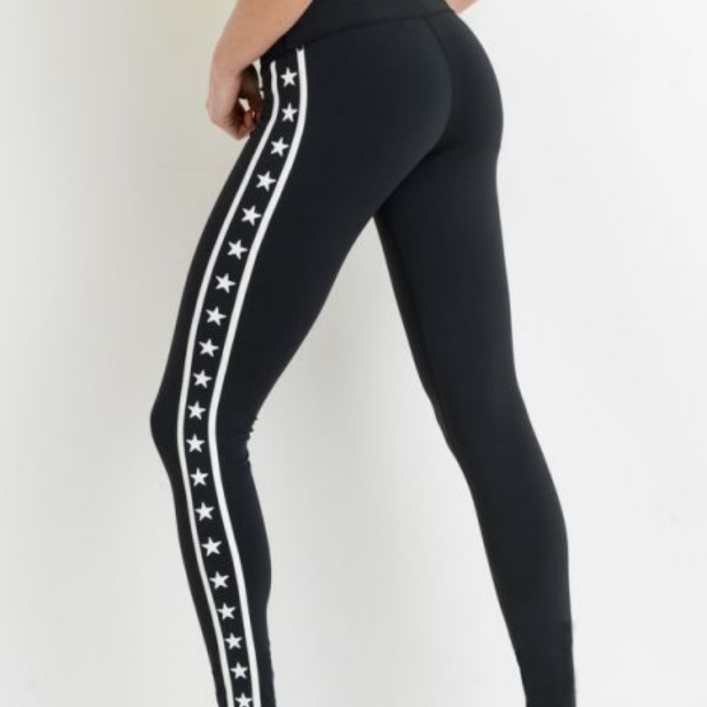 Highwaist Stars and Stripes Leggings - Picture 3 of 5